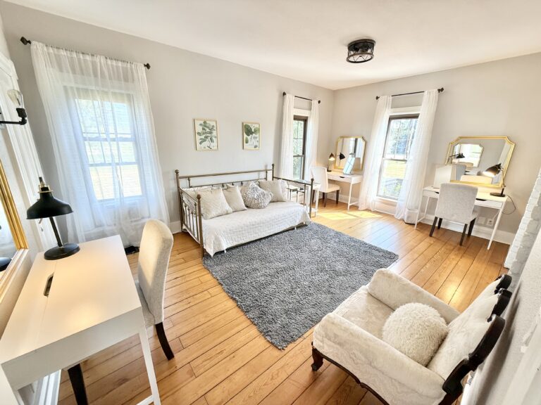Farmhouse bridal suite
